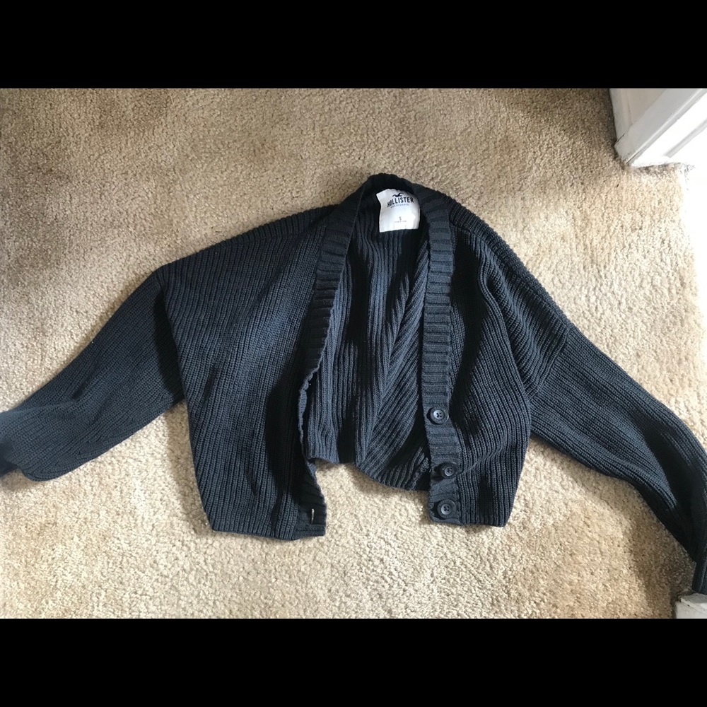 Black Hollister Crop Top Cardigan